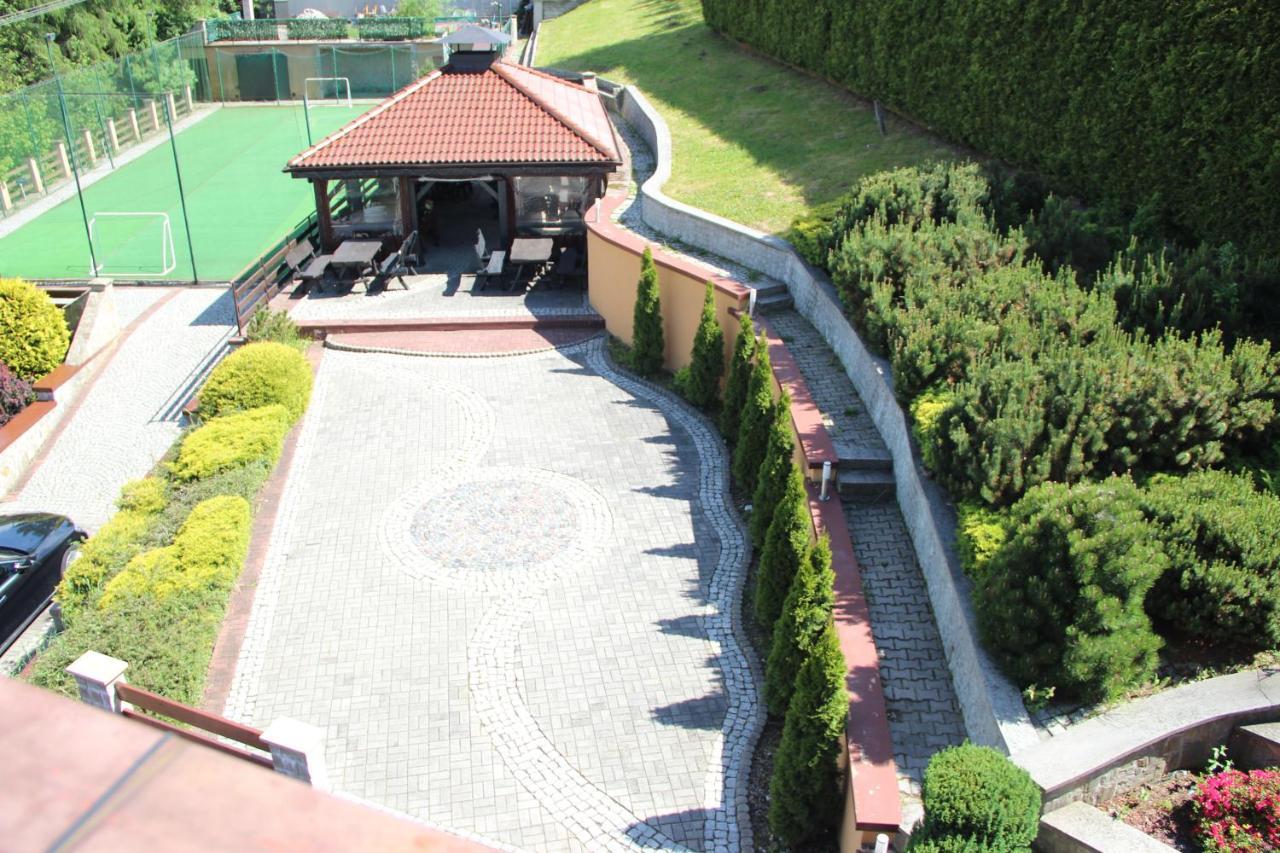 Dom W Gorach "Tresna" Hotel Bagian luar foto