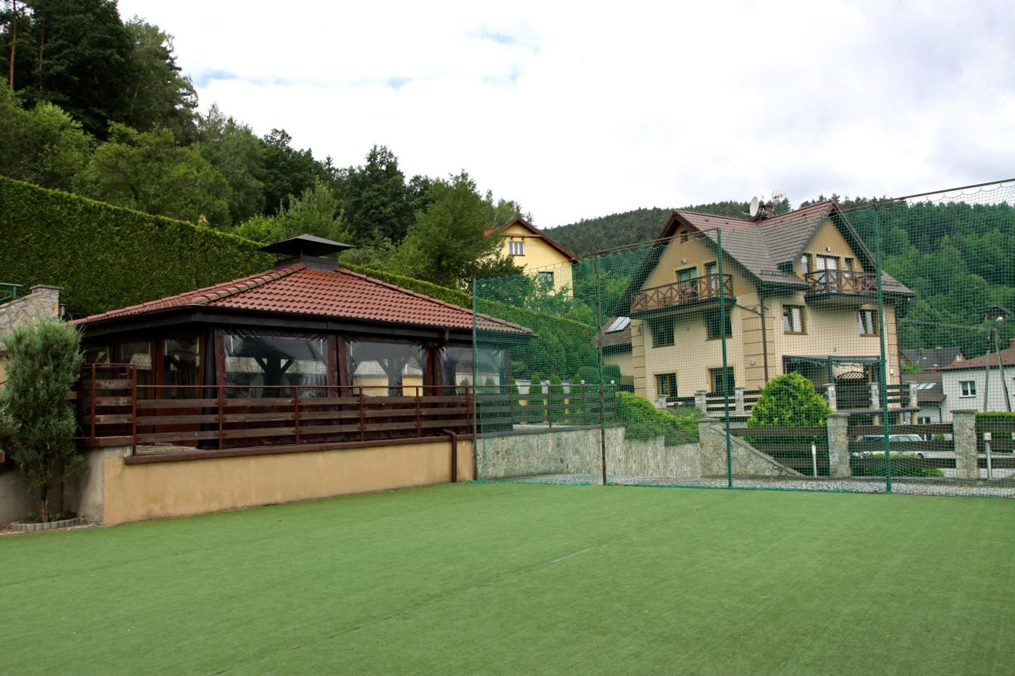 Dom W Gorach "Tresna" Hotel Bagian luar foto