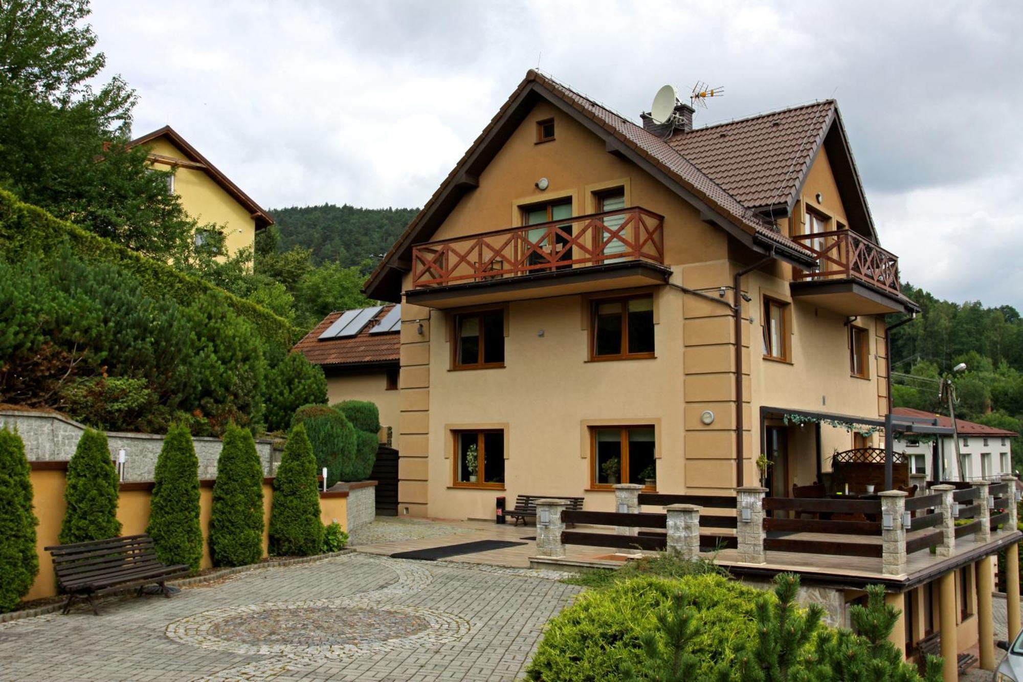 Dom W Gorach "Tresna" Hotel Bagian luar foto